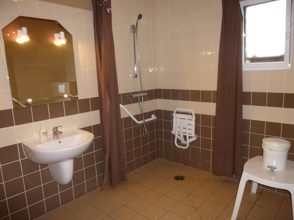 Gahard Chambres D'Hotes De Celine Et David מראה חיצוני תמונה