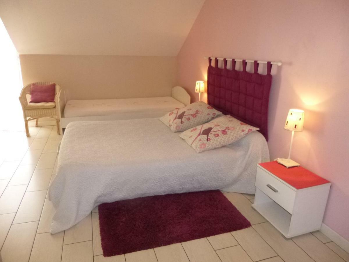 Gahard Chambres D'Hotes De Celine Et David מראה חיצוני תמונה