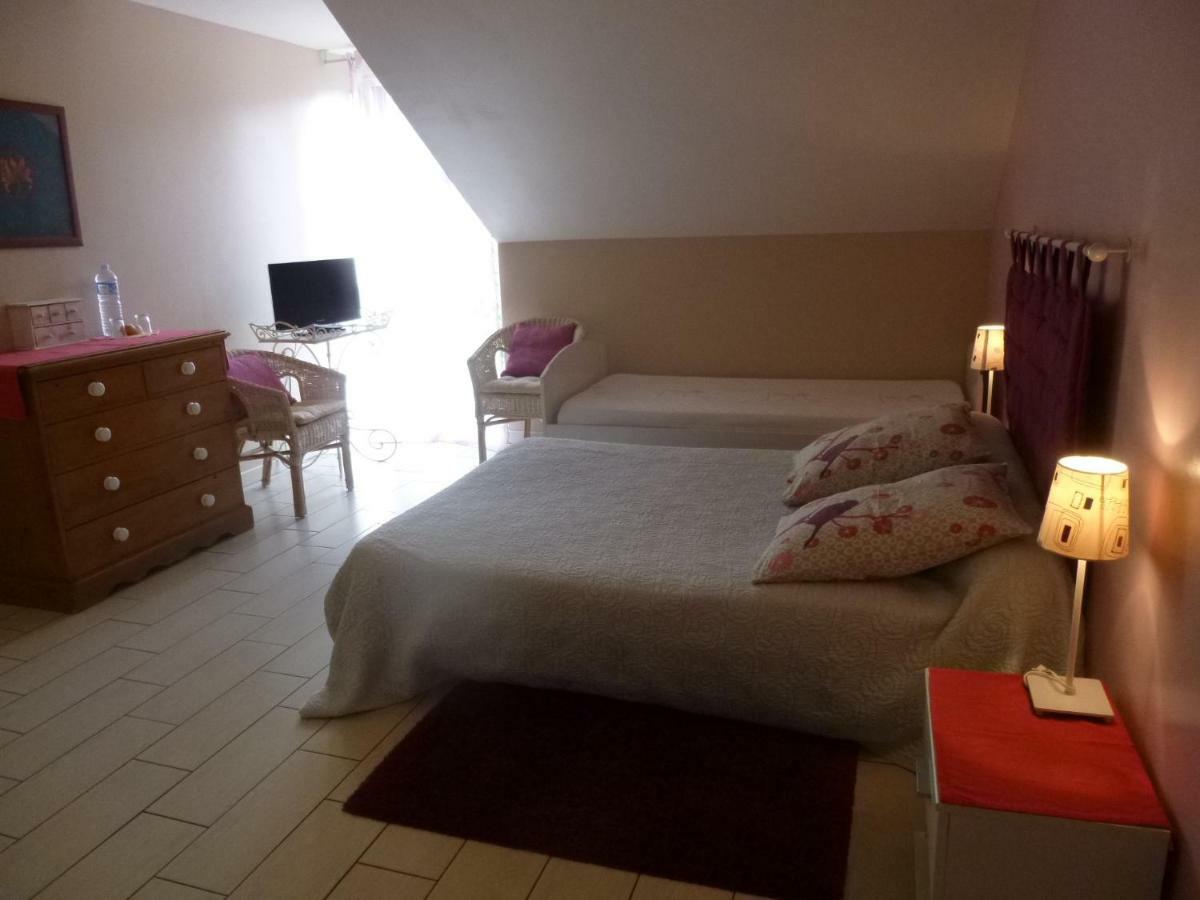 Gahard Chambres D'Hotes De Celine Et David מראה חיצוני תמונה