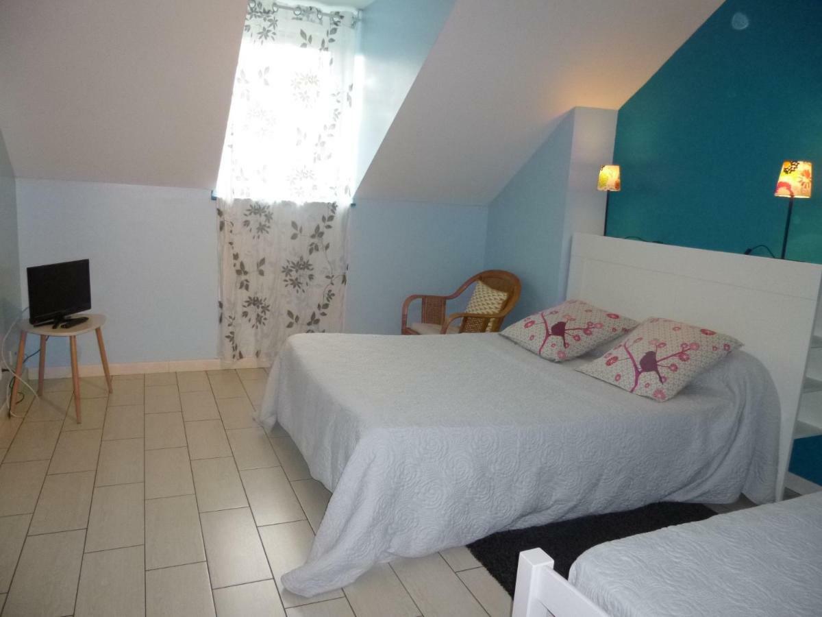 Gahard Chambres D'Hotes De Celine Et David מראה חיצוני תמונה
