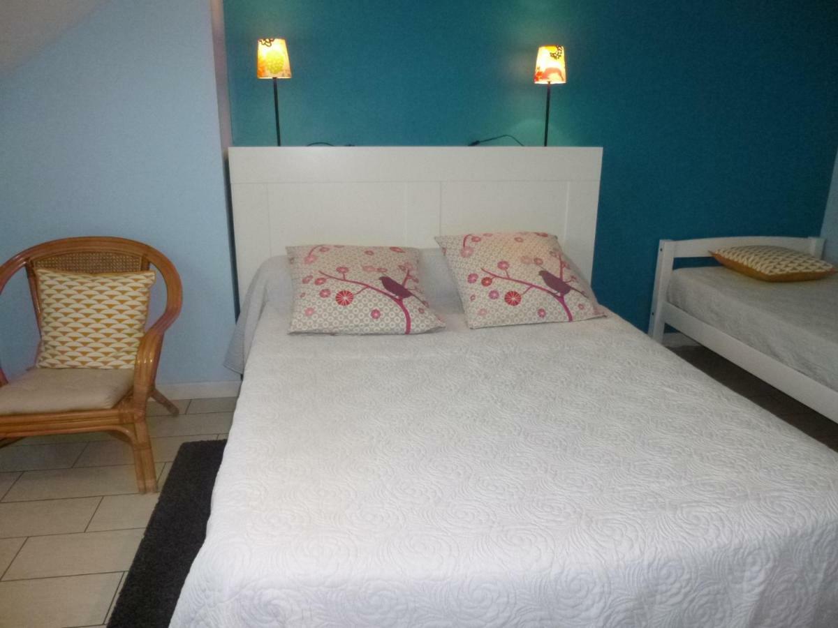 Gahard Chambres D'Hotes De Celine Et David מראה חיצוני תמונה